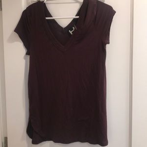 V neck tshirt